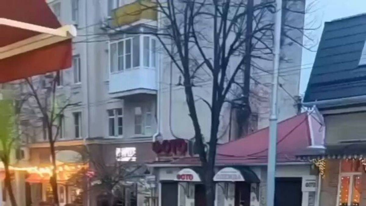 Yaşlı kadının fotoğraf aşkı