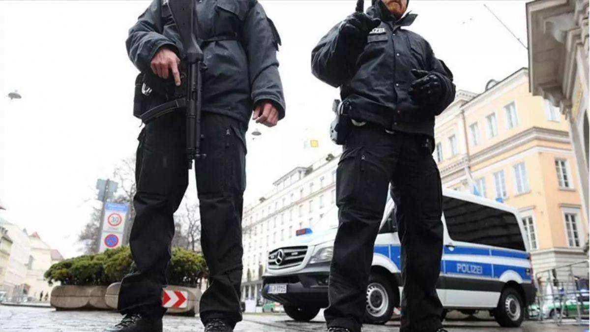 Scholz: Ağır suç işleyenler Suriye ve Afganistan'dan gelseler bile sınır dışı edilmeli