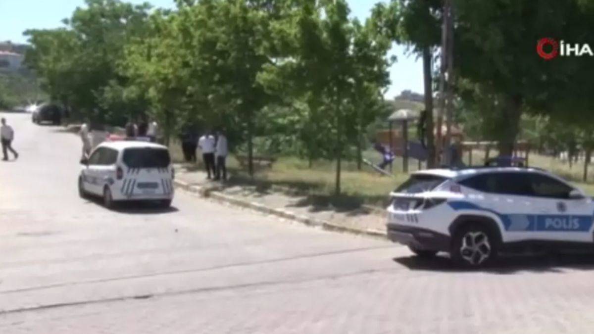 Boşandığı eşini yaraladı, kendisine zarar verdi