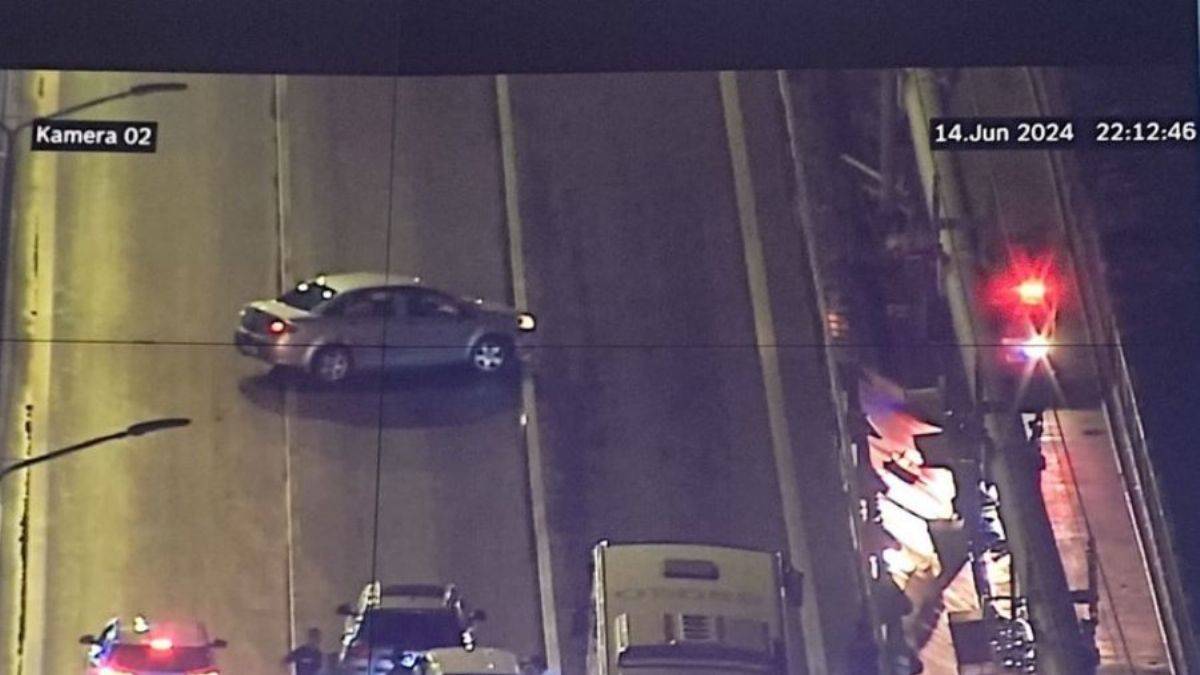 15 Temmuz Şehitler Köprüsü kapatıldı: Şüpheli araç alarmı