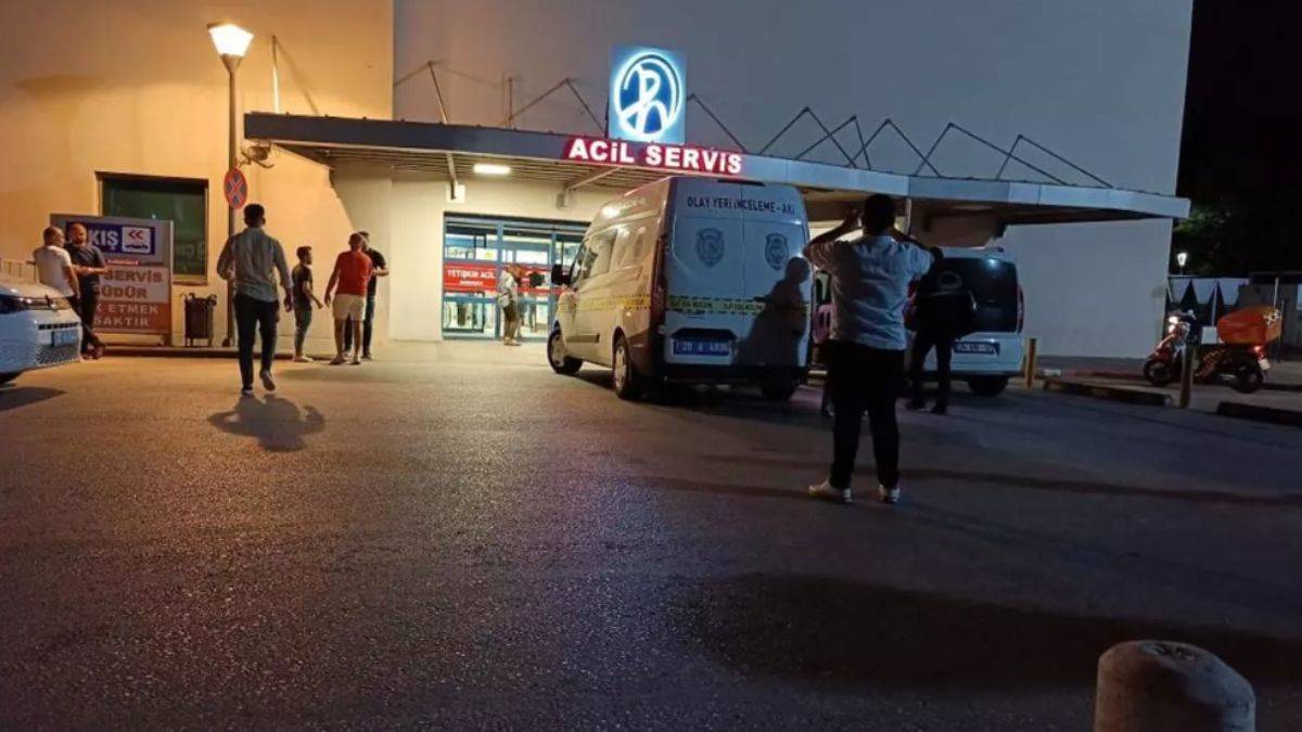 Sokak ortasında silahlı saldırı! Baba yaralandı, oğlu hayatını kaybetti