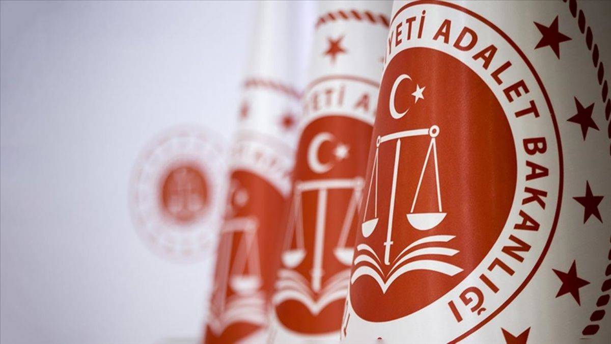 Bakanlıktan, tehdit ve şantaj şüphelisi kadın hakim hakkında açıklama