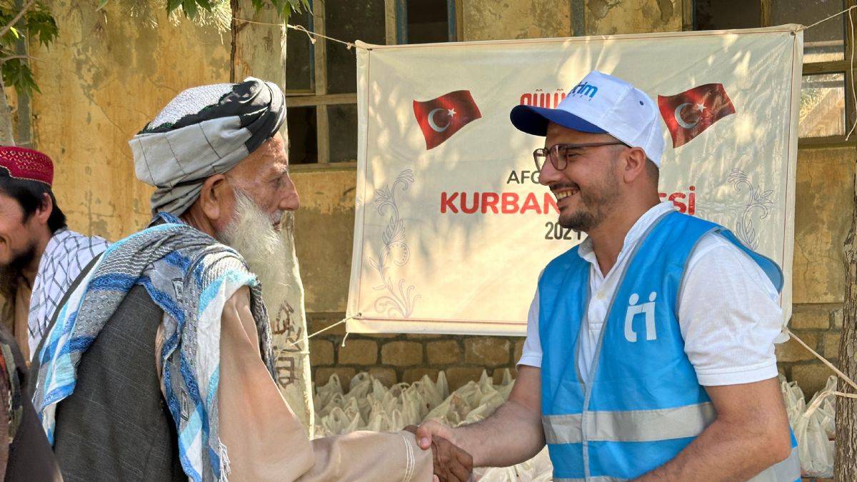 Yetim Vakfı Kurban Bayramı'nda 24 Ülkeye Ulaştı