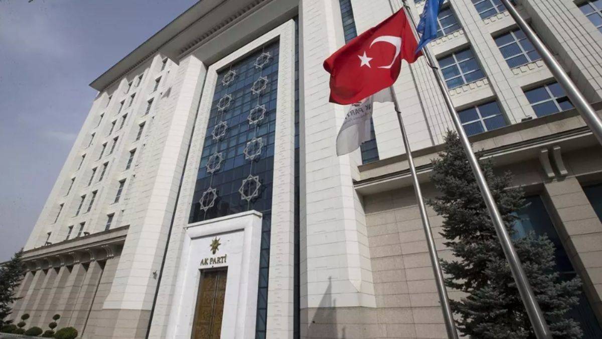 AK Parti'de 7 il başkanlığına atama