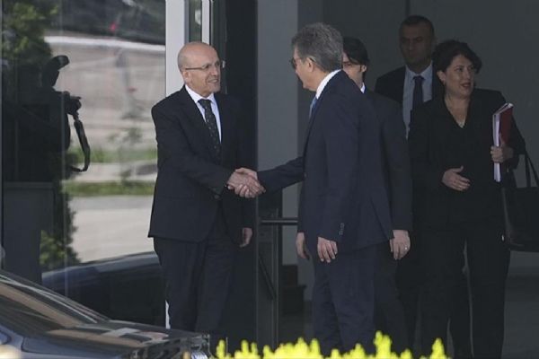 CHP'li Yalçın Karatepe ile görüşen Bakan Şimşek'ten açıklama