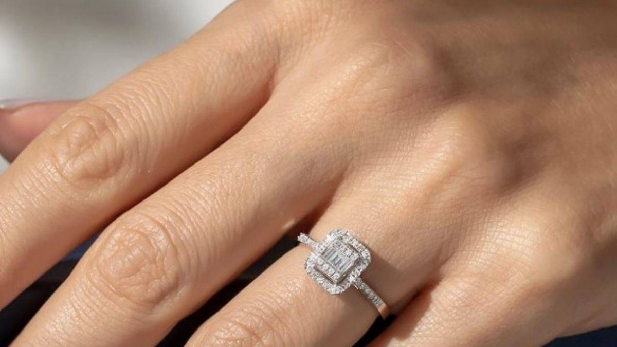 Boynunuzdaki Zarafeti Işıltıyla Yansıtacak Pırlanta Kolyeler Blue Diamond’da!