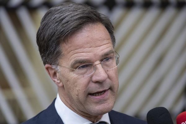 Rutte, Ukrayna'ya desteğin sürmesi gerektiğini söyledi