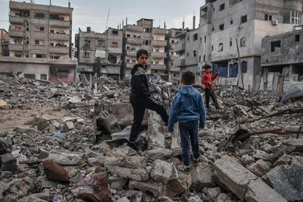 İran: ABD yönetimi, İsrail kadar suçlu