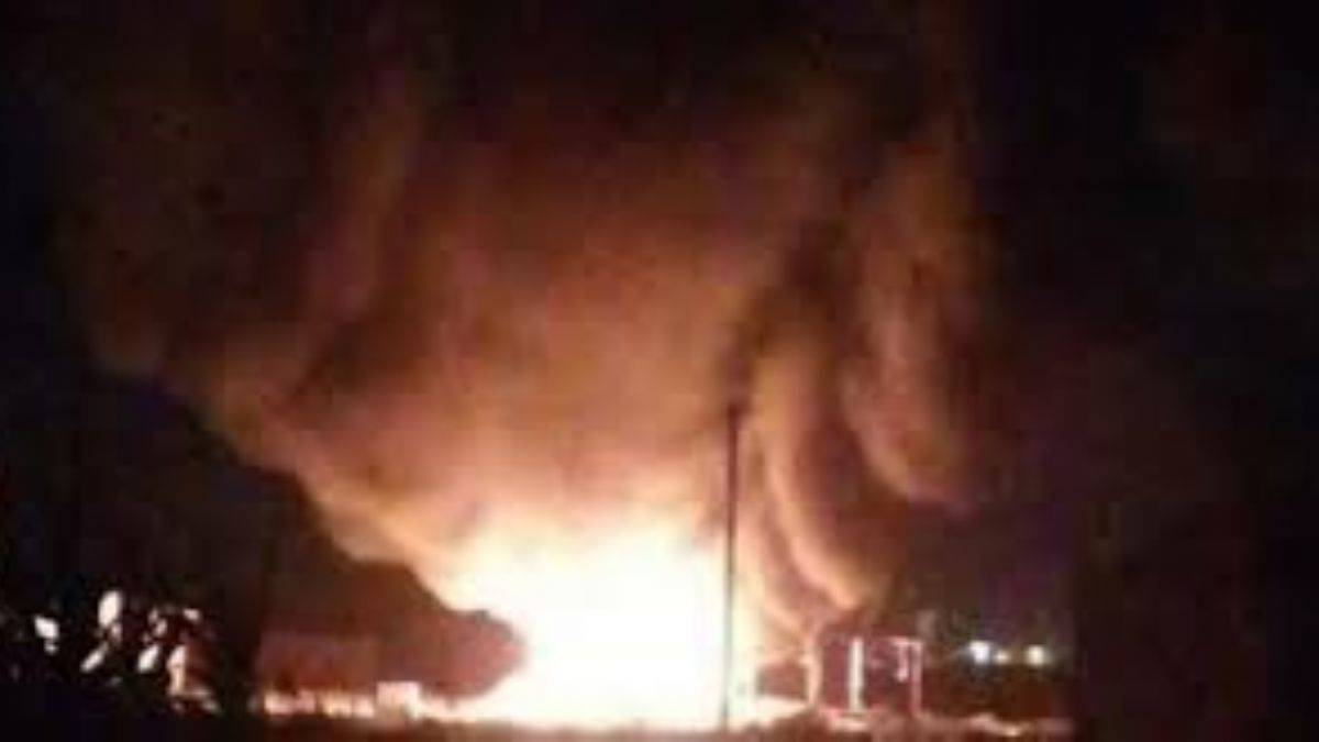 Siyonist rejim Suriye'nin liman şehrini vurdu