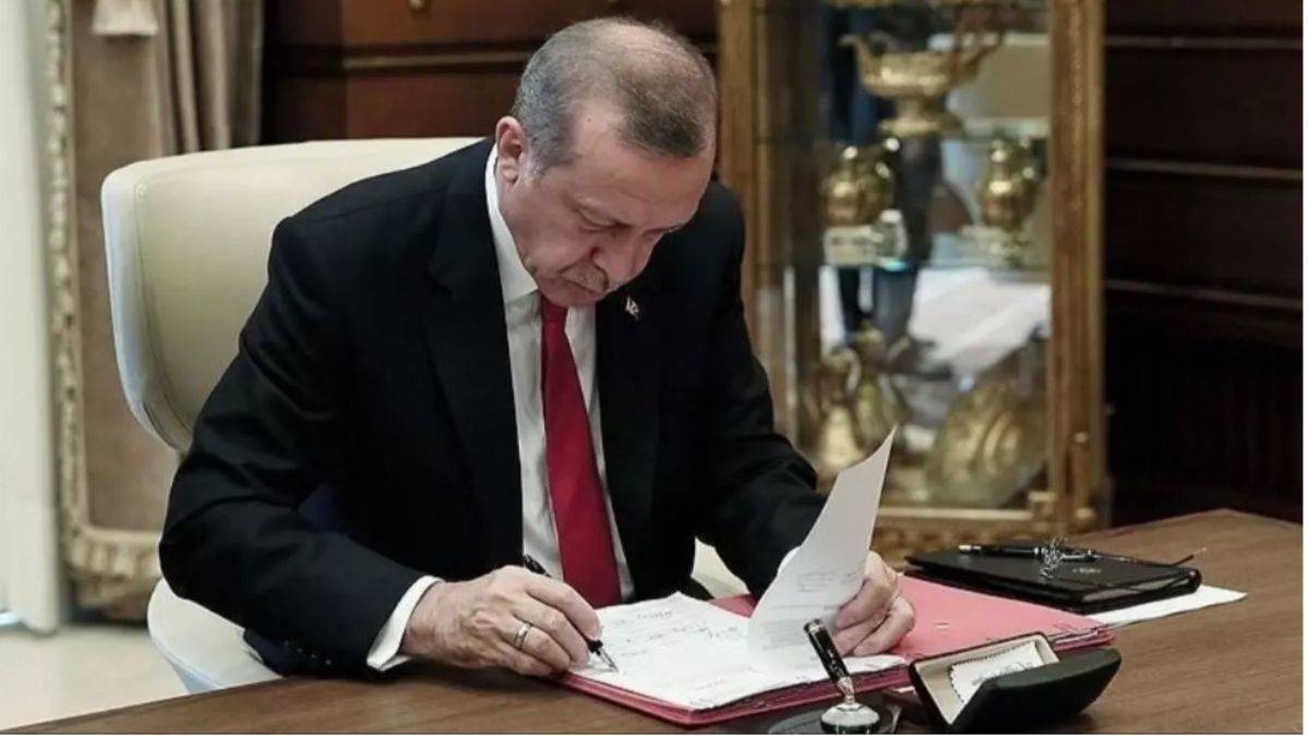 Cumhurbaşkanı Erdoğan imzaladı!! 5 ilin valisi değişti