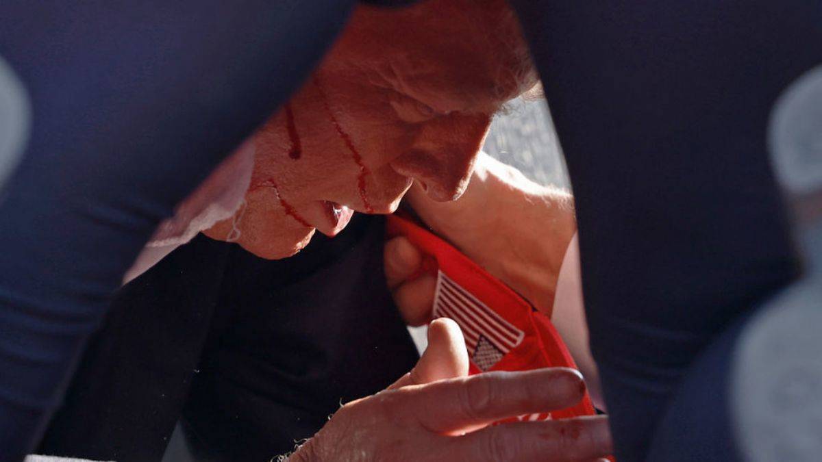 Trump'ı ortadan kaldırmak isteyen isteyene