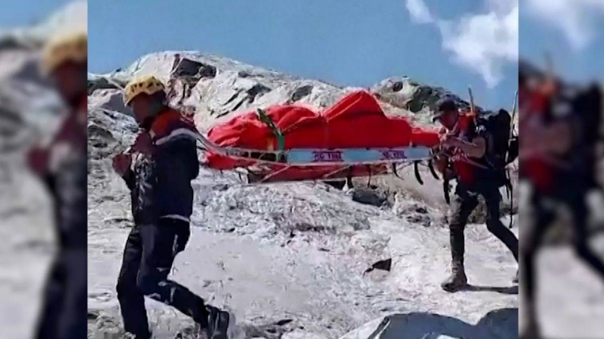 22 yıl önce kaybolan dağcının mumyası ortaya çıktı