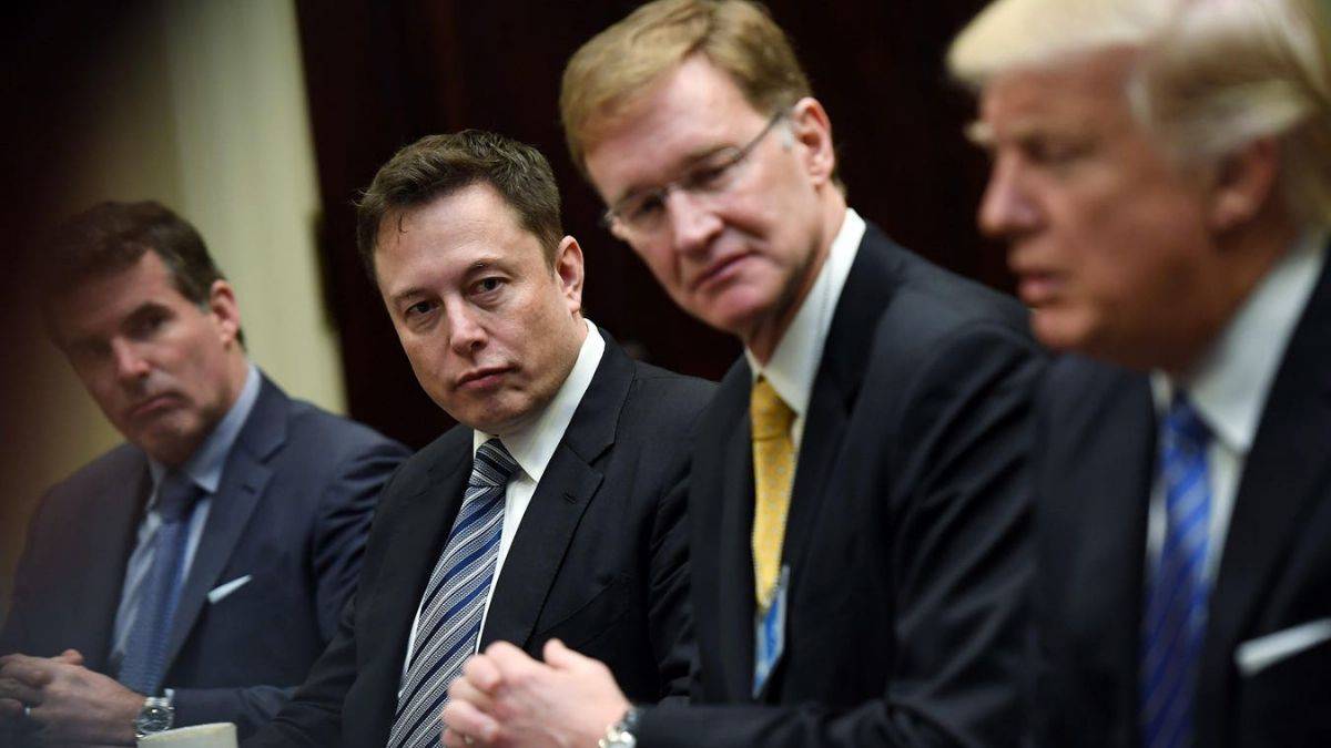 Elon Musk'tan Trump'a ayda 45 milyon dolar bağış planı