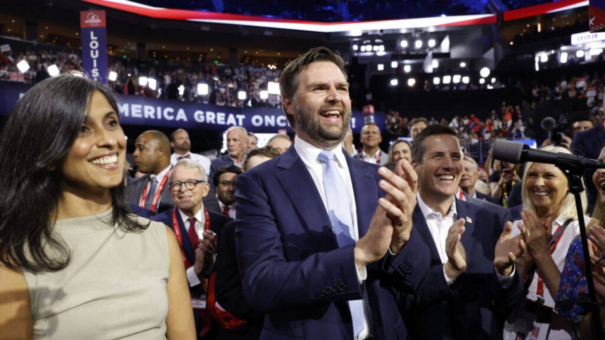 JD Vance ABD Başkan yardımcılığı adaylığını kabul etti