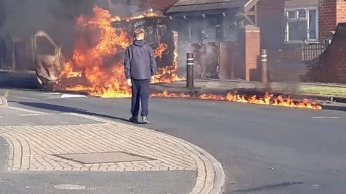 İngiltere'de neler oluyor?