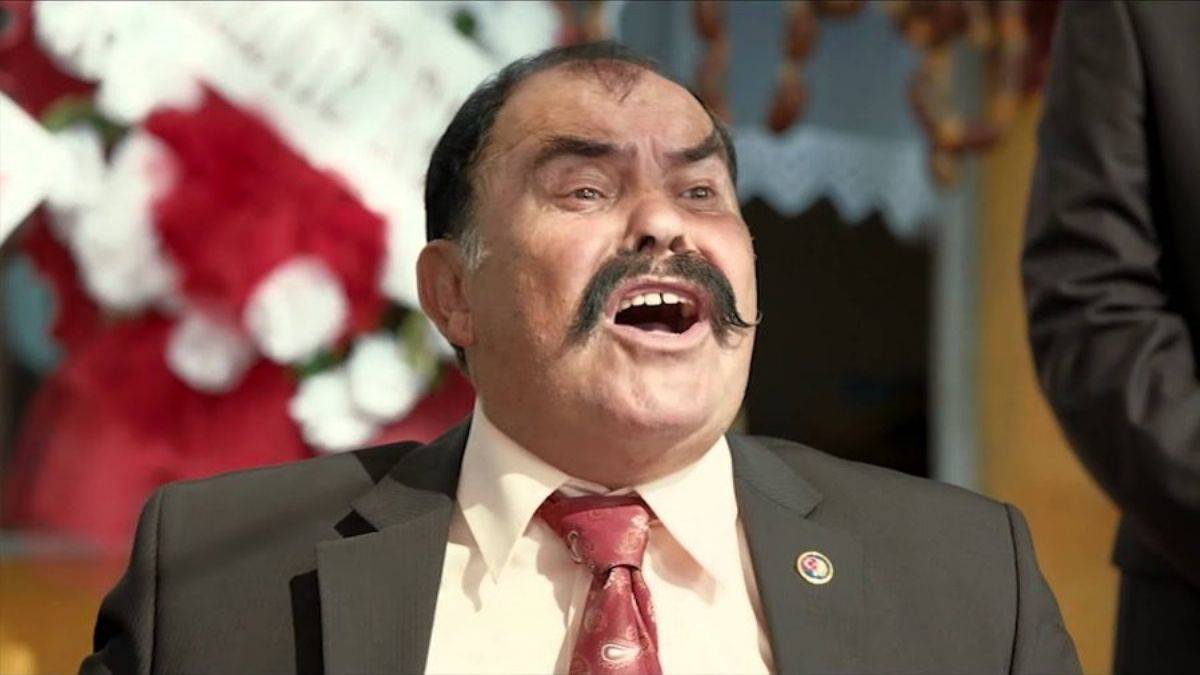 Tiyatro ve dizi oyuncusu Şener Kökkaya hayatını kaybetti