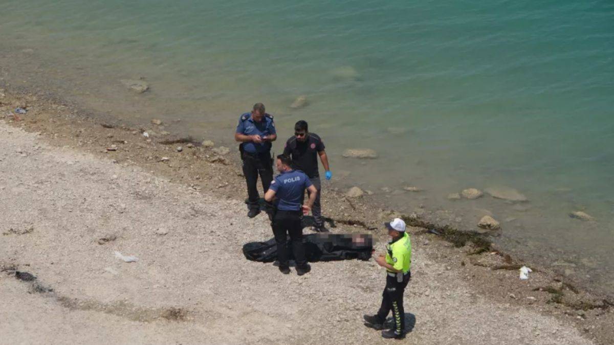 Göle düşen otomobilden 16 yaşındaki Batuhan'ın cesedi çıkartıldı
