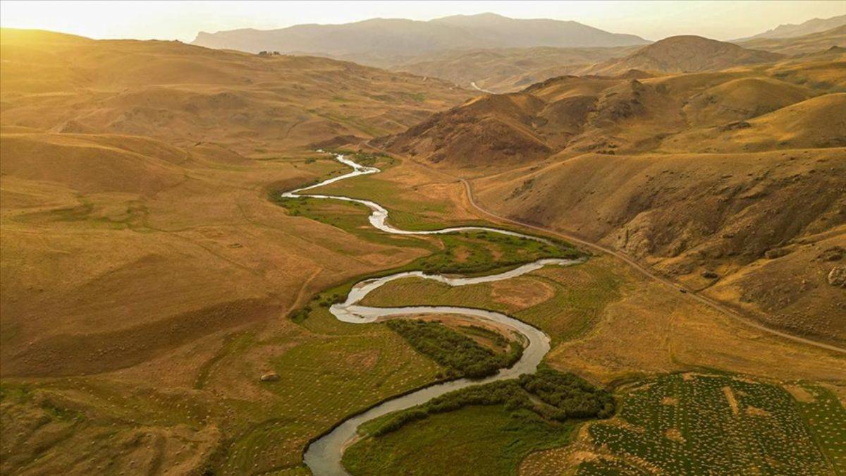 Van'da da menderesler var