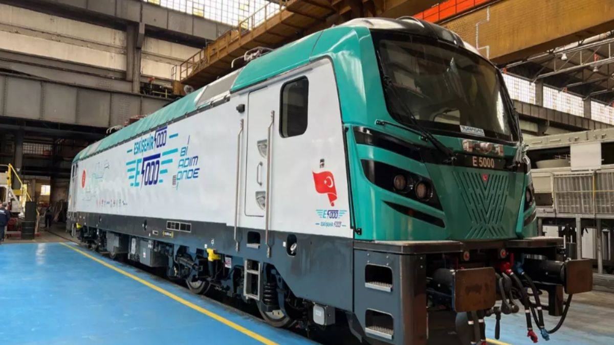 Milli Elektrikli Hızlı Tren 2025'te raylara iniyor