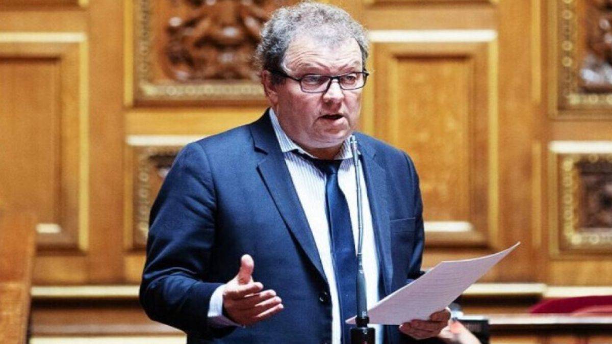 Komünist senatörden bakanlığa 'Öcalan' başvurusu