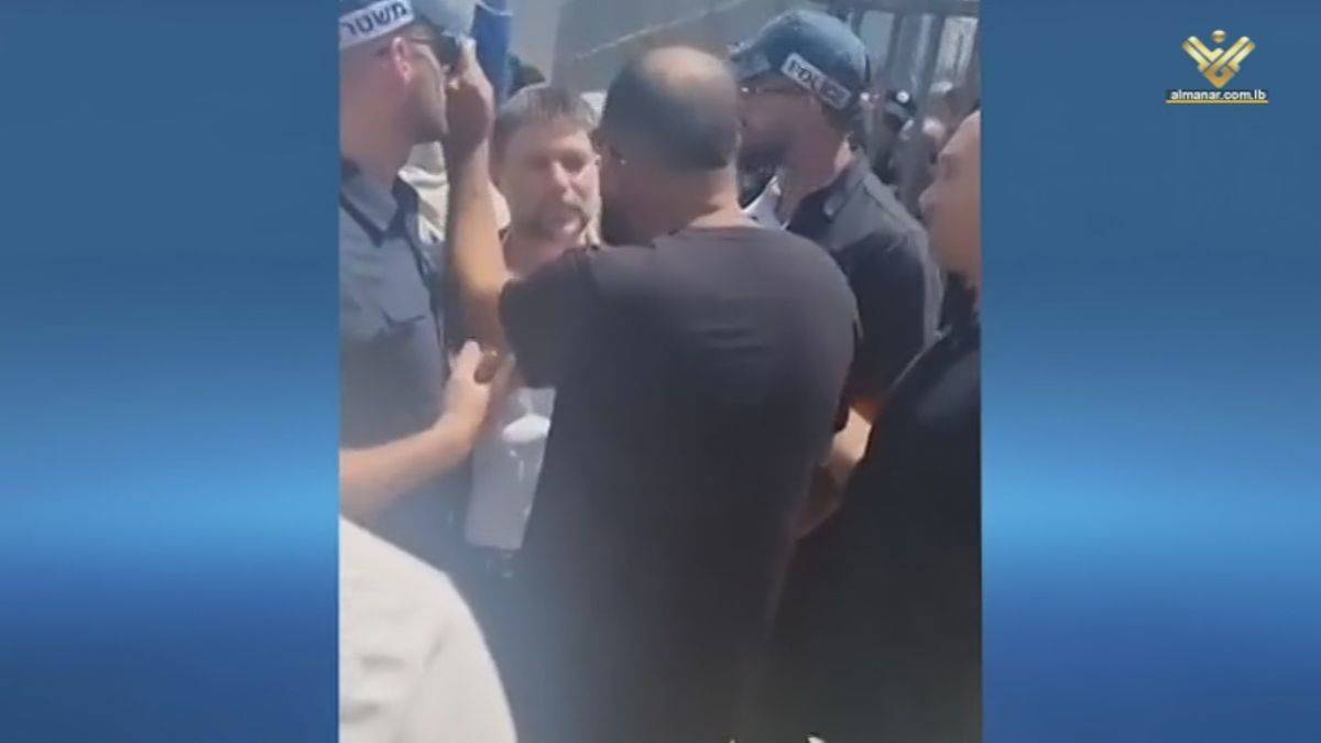 Mecdel Şems cenaze töreninden kovuldular