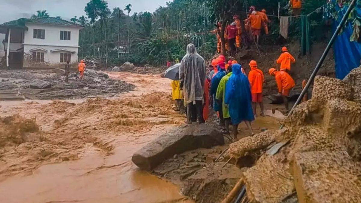 Hindistan'da yaşanan felakette 24 kişi hayatını kaybetti