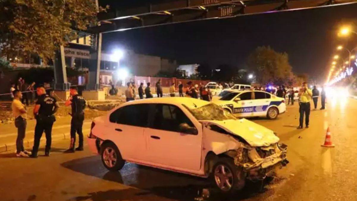 Otomobilin çarptığı 5 çocuk öldü; 4 yaralı