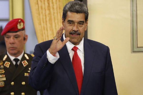 Maduro, Katar'da ABD ile varılan ''gizli anlaşmayı'' paylaştı