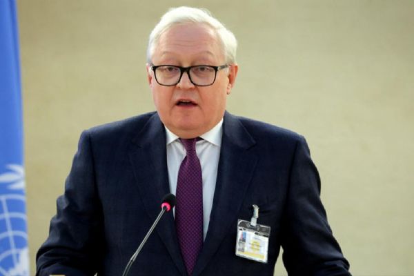 Yaklaşan tehlikeye dikkati çekti: Kıyamet saatine iki dakika kaldı