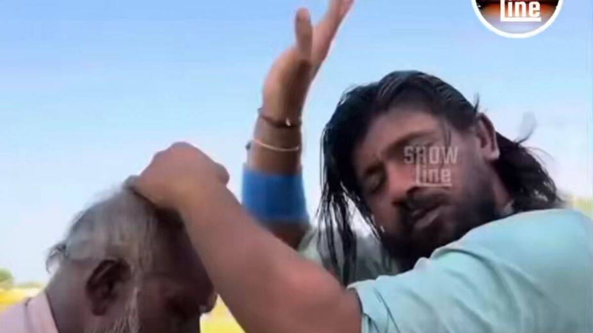 Hindistan’da ilginç kafa masajı