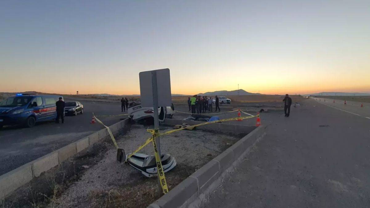Kayseri'de otomobil devrildi