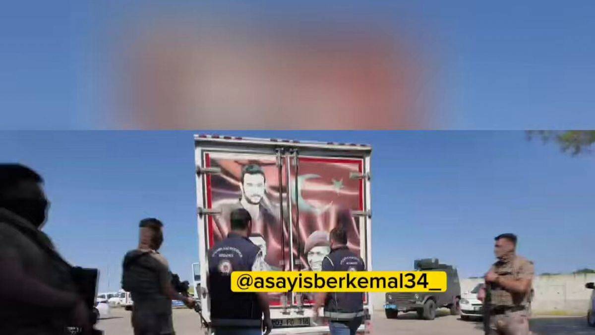 Tırın içine gizlediklerini şehit resimleri ile kamufle ettiler