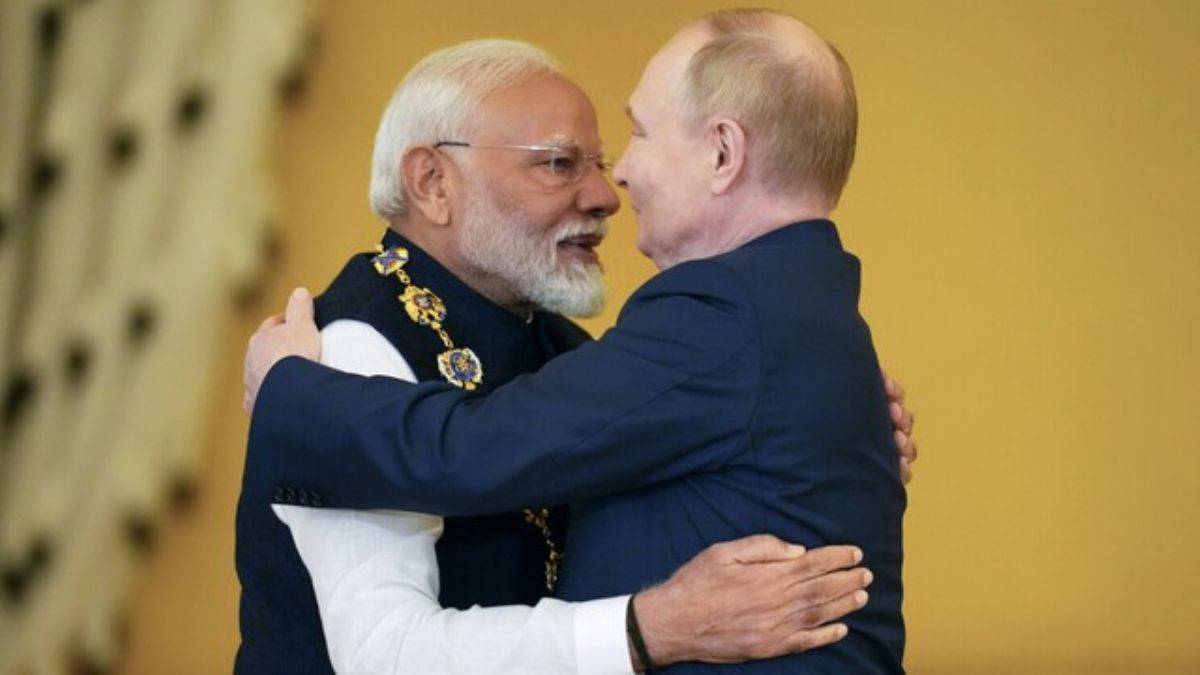 Modi'nin Putin'e Sarılmasına Yanıt: 'Kültürümüzün Bir Parçası'