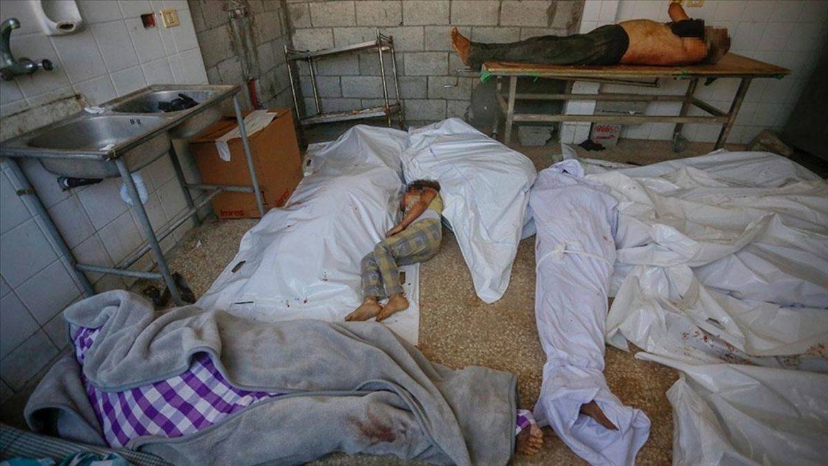 İsrail Gazze'yi sabaha kadar bombaladı: 12 şehit, 18 yaralı