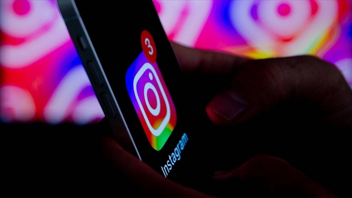Instagram Çöktü Mü? Beyaz Ekran Sorunu Çözümü ve Detaylar