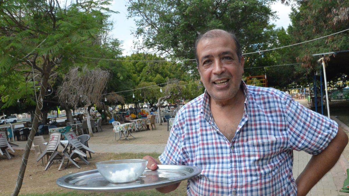 Şakirpaşa Havalimanı'nın Kapanması Esnafı Zor Durumda Bıraktı: 'Büyük Bir Köye Benzedi Burası'