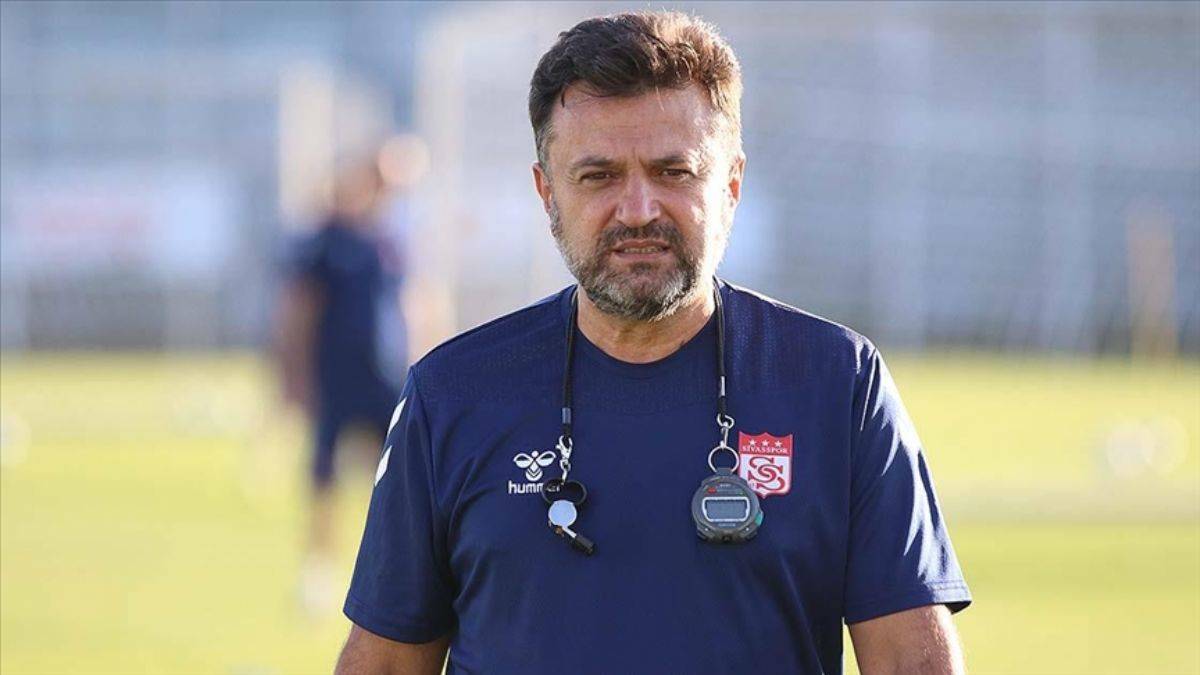 Sivasspor Teknik Direktörü Bülent Uygun özür diledi