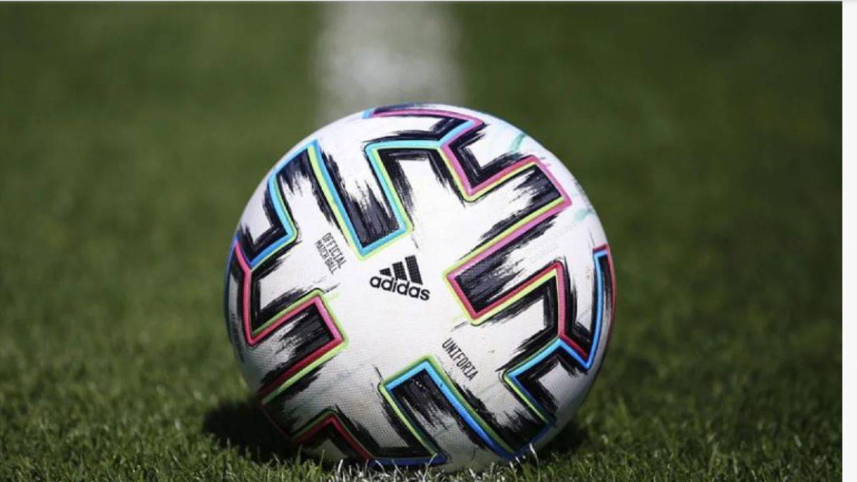 Futbol toplarında numaralar neyi ifade ediyor?