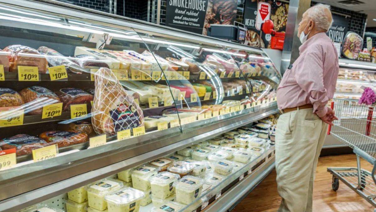 Şarküteri ürününden zehirlenen 9 kişi öldü