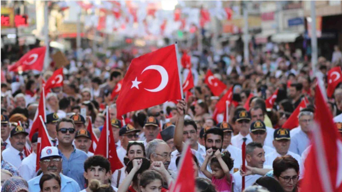 30 Ağustos Zafer Bayramı'nda bankalar ve eczaneler açık mı?