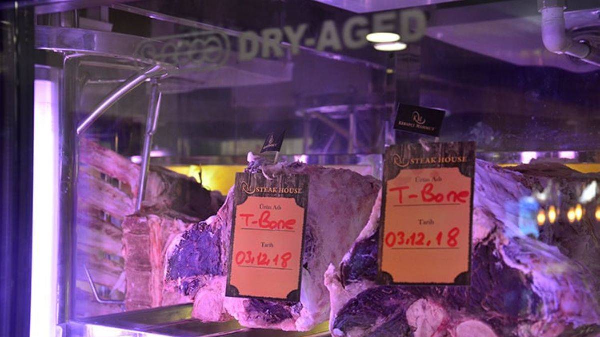 Ete Lezzet Katan Sır: Dry Aged Dolabı