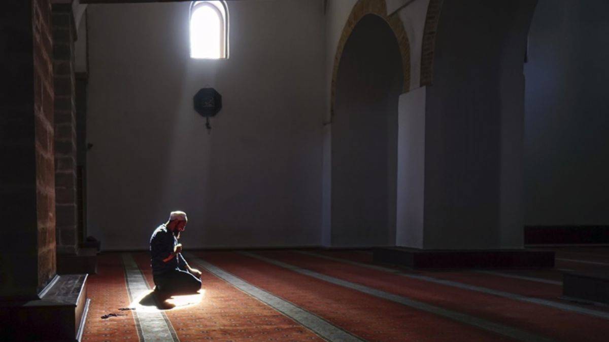 Kpss'ye girerken hangi dua okunmalı? İşte sınav öncesi okunacak dua