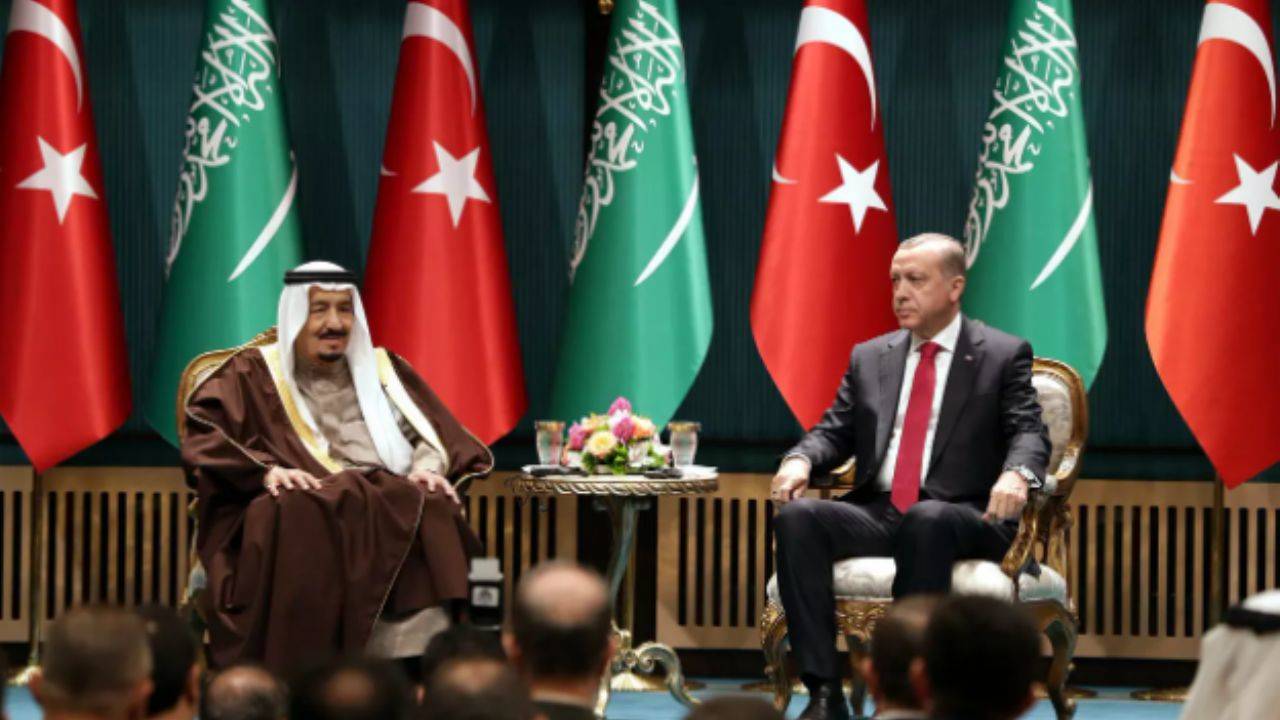 Suudi Arabistan'dan Türkiye'ye Sürpriz Mesaj: Kral Selman’dan Tebrik