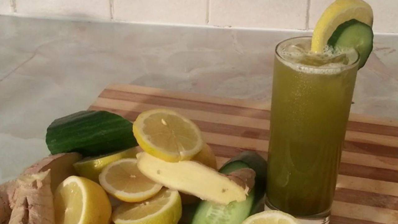 Karaciğer Yağlanmasını Bitiren 3 Malzemeli Detoks Tarifi