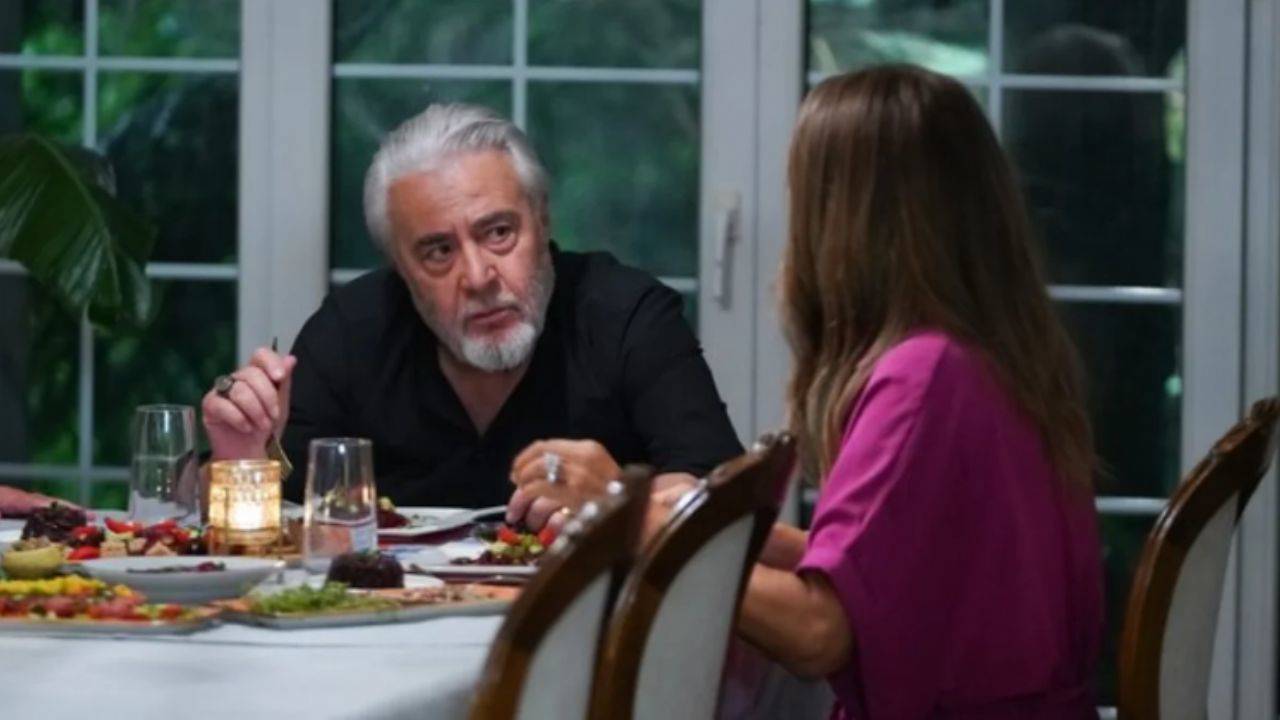 Show TV'nin Popüler Dizisi Sandık Kokusu'na Sürpriz Oyuncu Transferi