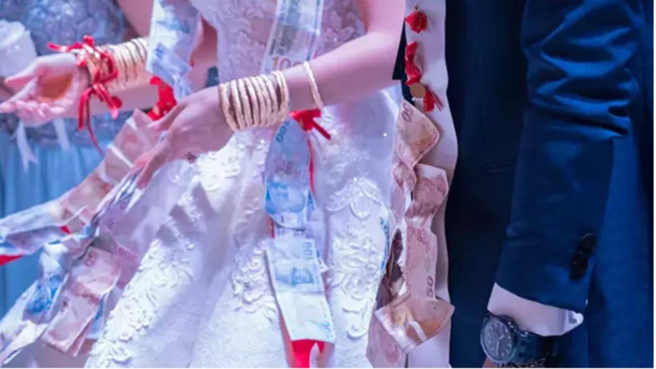 Yargıtay'dan düğün takılarıyla ilgili çarpıcı karar! Altınlar kime ait?