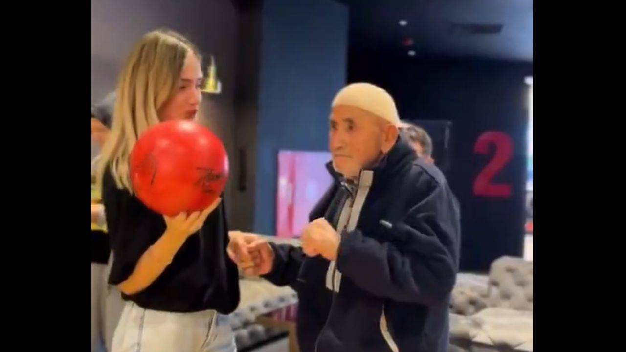 Dedesine bowling oynatan torun