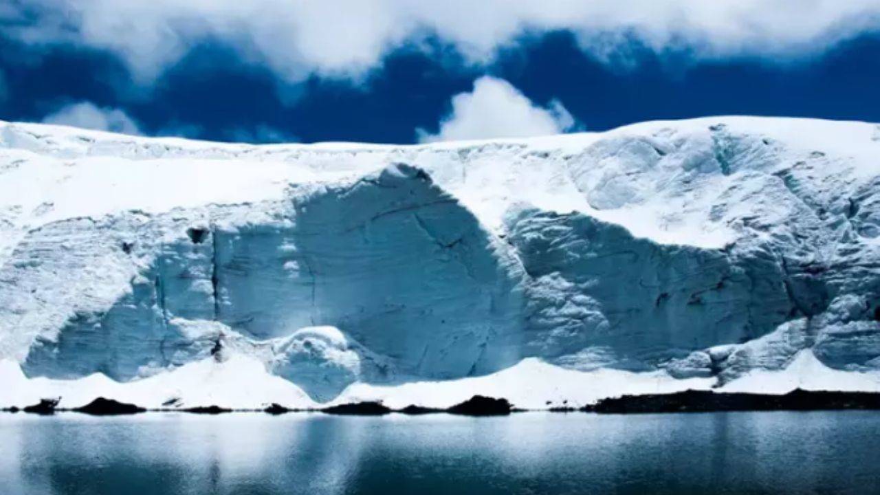 Kıyamet buzulu çökmeye hazır: Dünya tehlikede!