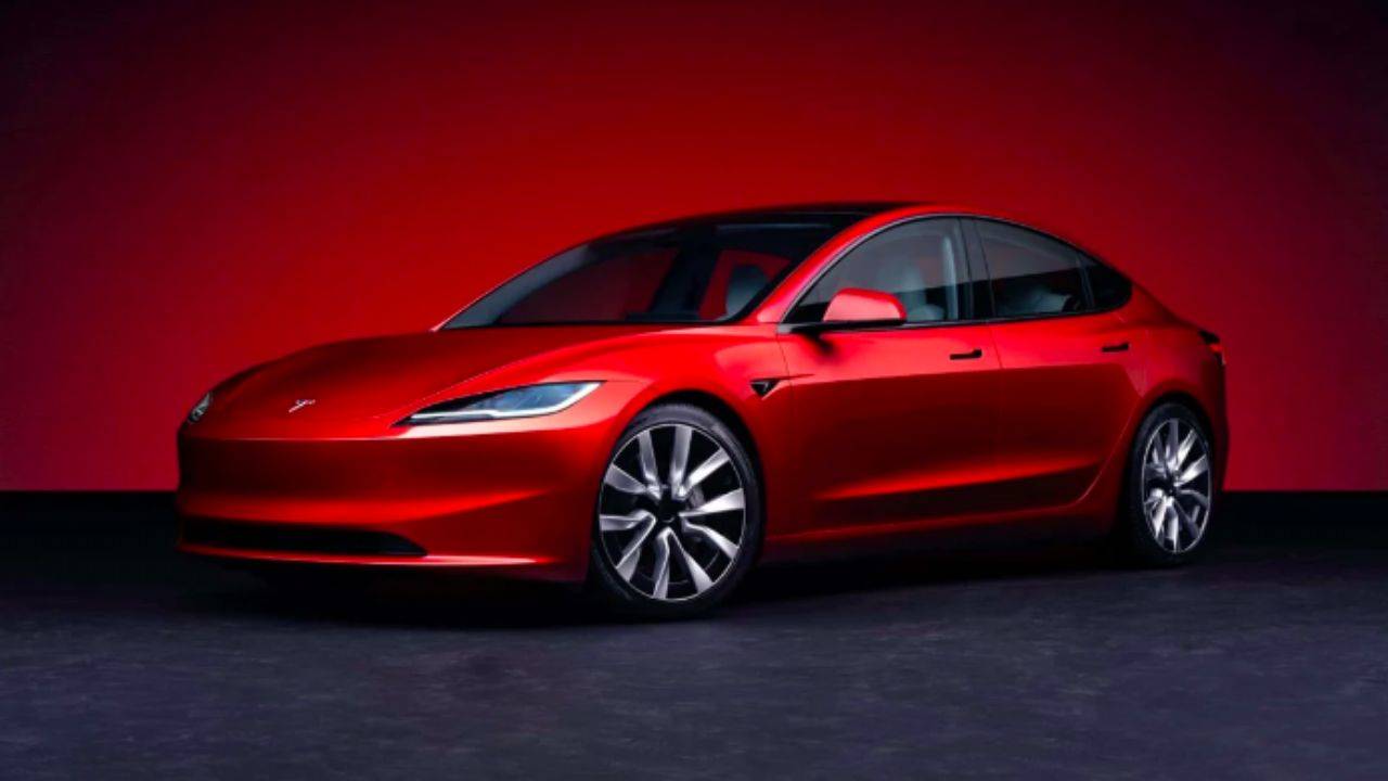 Tesla'dan 4 bin dolarlık indirim şoku! İşte model Y ve model 3 fiyatları