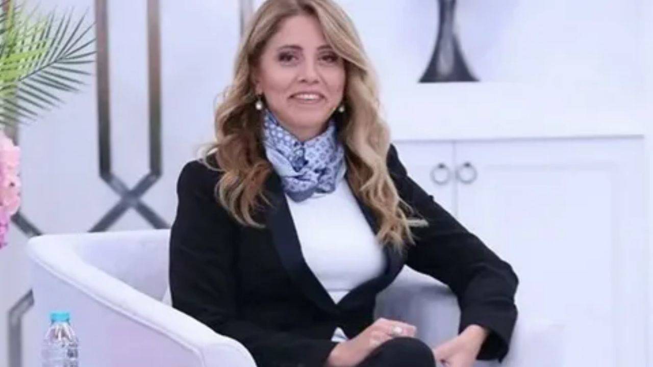 Esra Erol'da sürpriz ayrılık! Avukat Hülya Kuran yayında yok